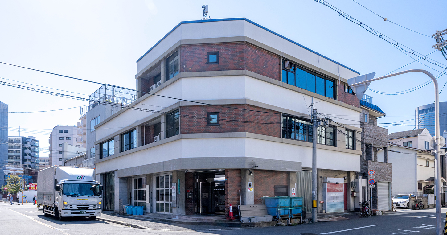 イソガワS・T社屋